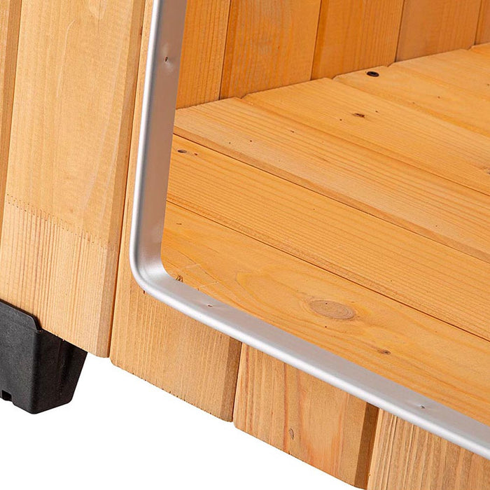 بيت كلب خشبي صغير من Ferplast