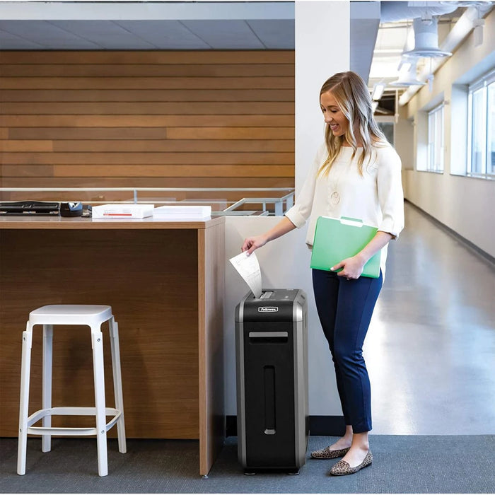 آلة تمزيق ورق 125Ci بقطع متقاطع وهيكل متين سعة 20 ورقة من Fellowes