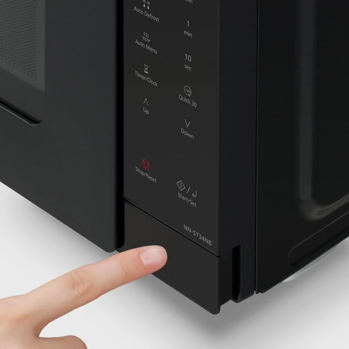 فرن ميكروويف باناسونيك 900 واط أسود 25 لتر مع إذابة تلقائية للطعام من باناسونيك