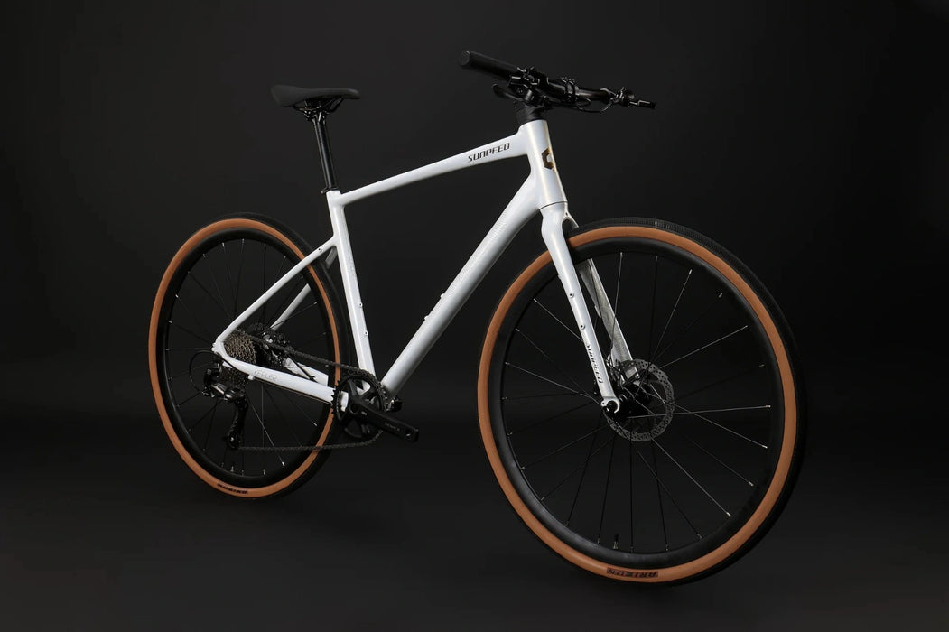 دراجة هوائية SUNPEED KEPLER 700C بإطار ألمنيوم خفيف ونظام SHIMANO 9 سرعات