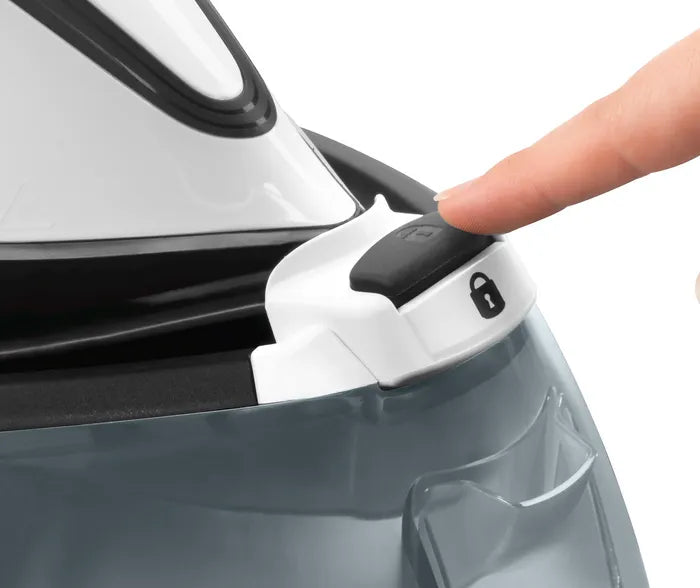 مكواة بخار EasyComfort بقوة 2400 واط باللون الأبيض من بوش Bosch