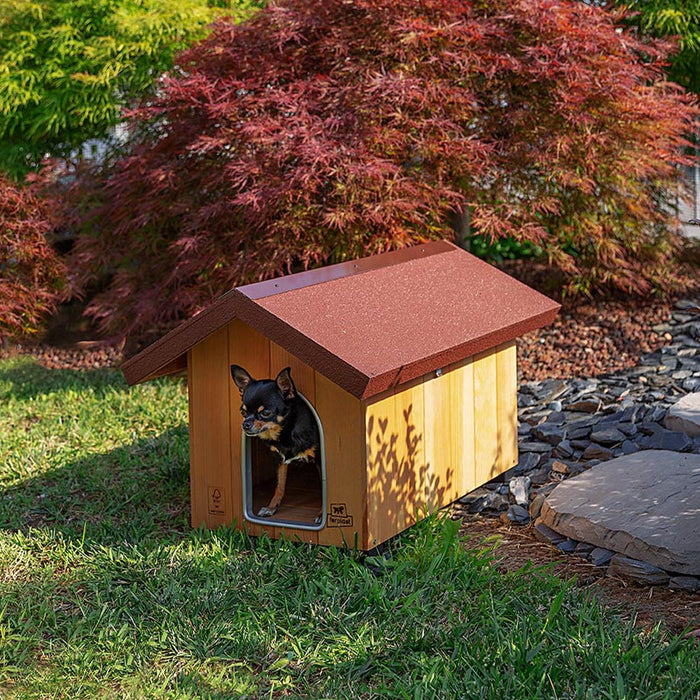 بيت كلب خشبي صغير من Ferplast