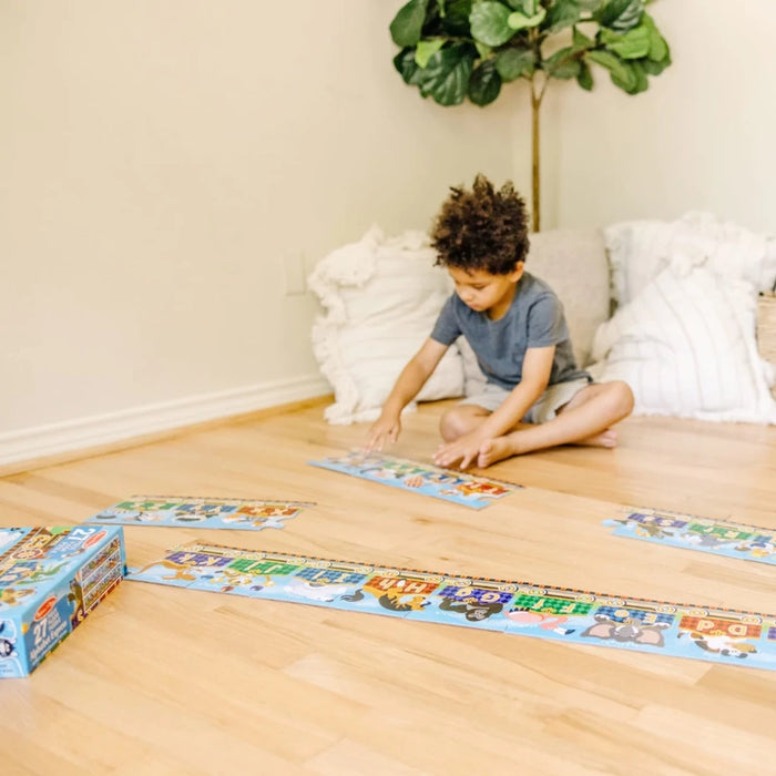 لعبة تركيب الكلمات الأبجدية - 27 قطعة كرتونية لتنمية المهارات وتنسيق الحركة من ميليسا آند دوغ