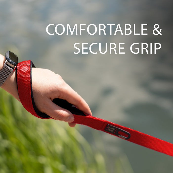 مقود نايلون أحمر 120 سم بمقبض مبطن للكلاب من Ferplast