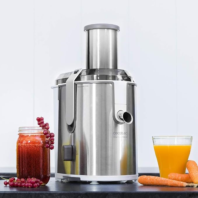 عصارة بطيئة بالضغط البارد سترونغ تيتانيوم 19000 (Strong Titanium 19000 XXL) بقدرة 1300 واط من Cecotec