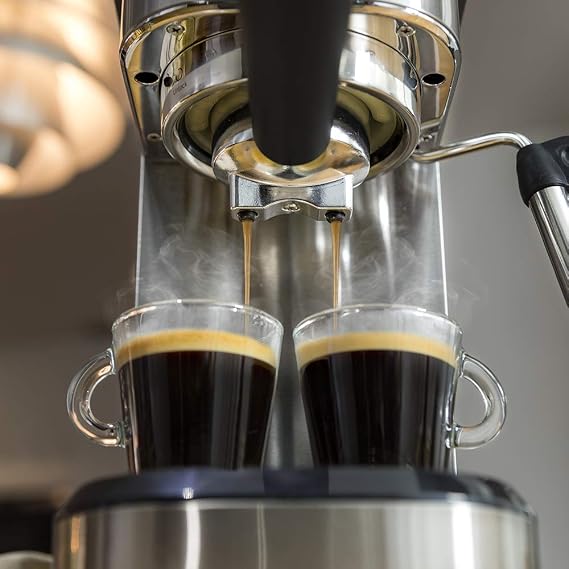 ماكينة قهوة إسبرسو كافيليزيا 790 ستيل (Cafelizzia 790 Steel) بقدرة 1350 واط وضغط 20 بار من Cecotec