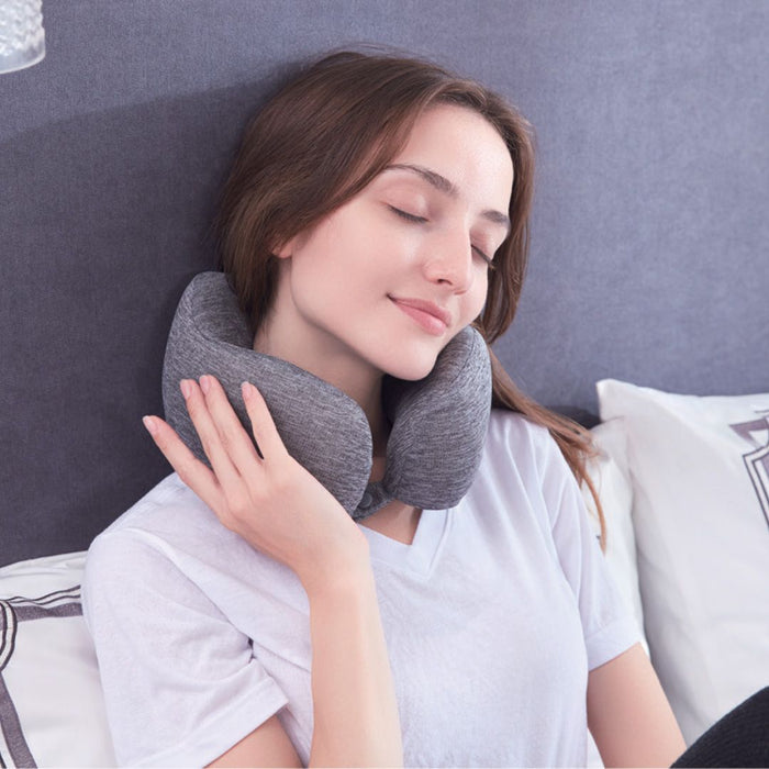 وسادة سفر ميموري فوم من ARMN Pedic