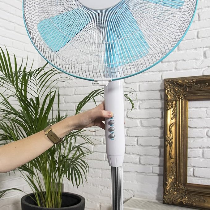 مروحة أرضية إنيرجي سايلنس 500 (EnergySilence 500) بقطر 16 بوصة وقدرة 40 واط من Cecotec