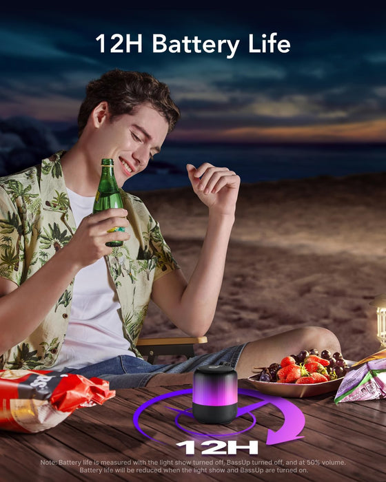 سماعة 8W بإضاءة 360° للحفلات مقاومة IP67 وتطفو من Anker