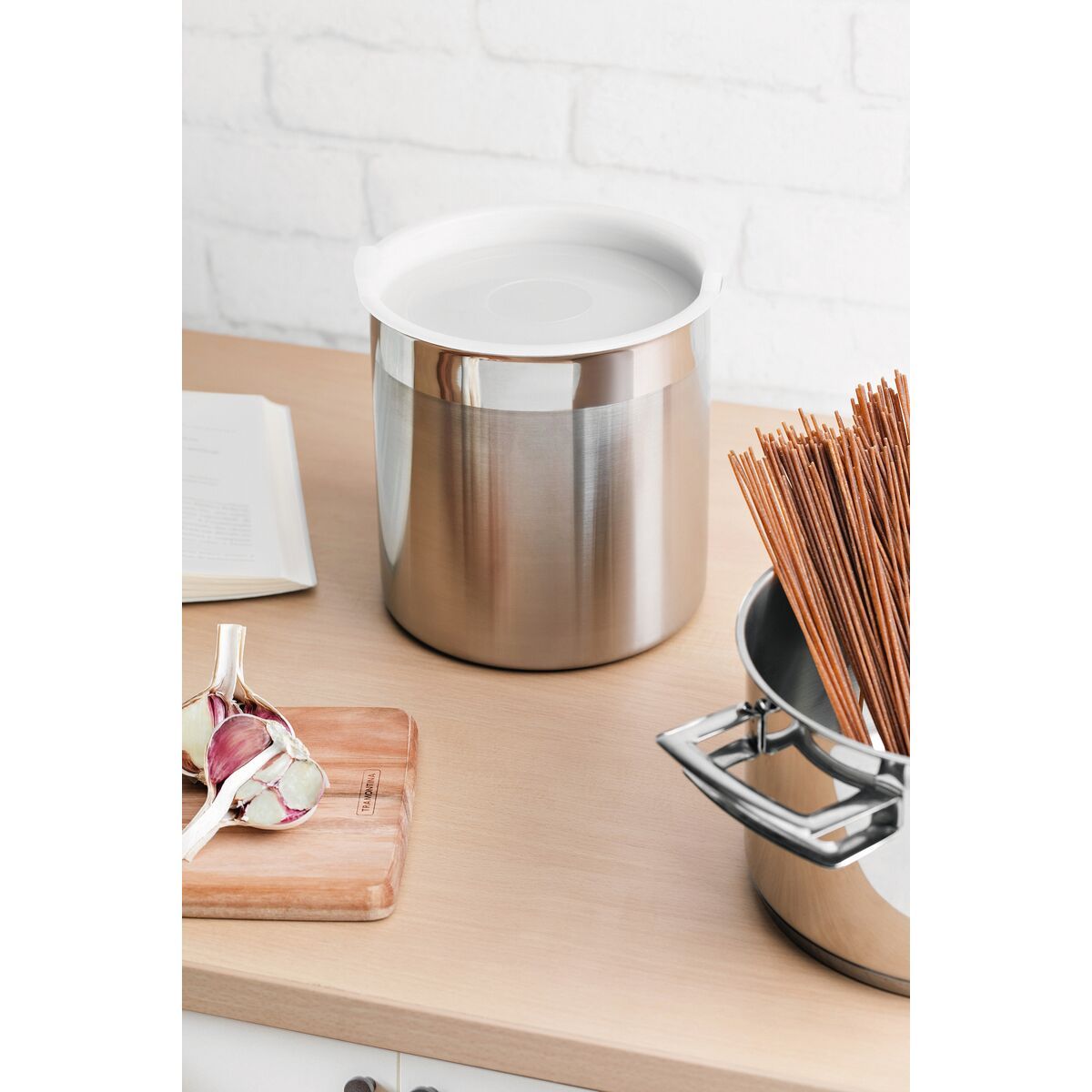 Tramontina Freezinox 3.4L Round Steel Food Container Tramontina Freezinox 3.4L Round Steel Food Container