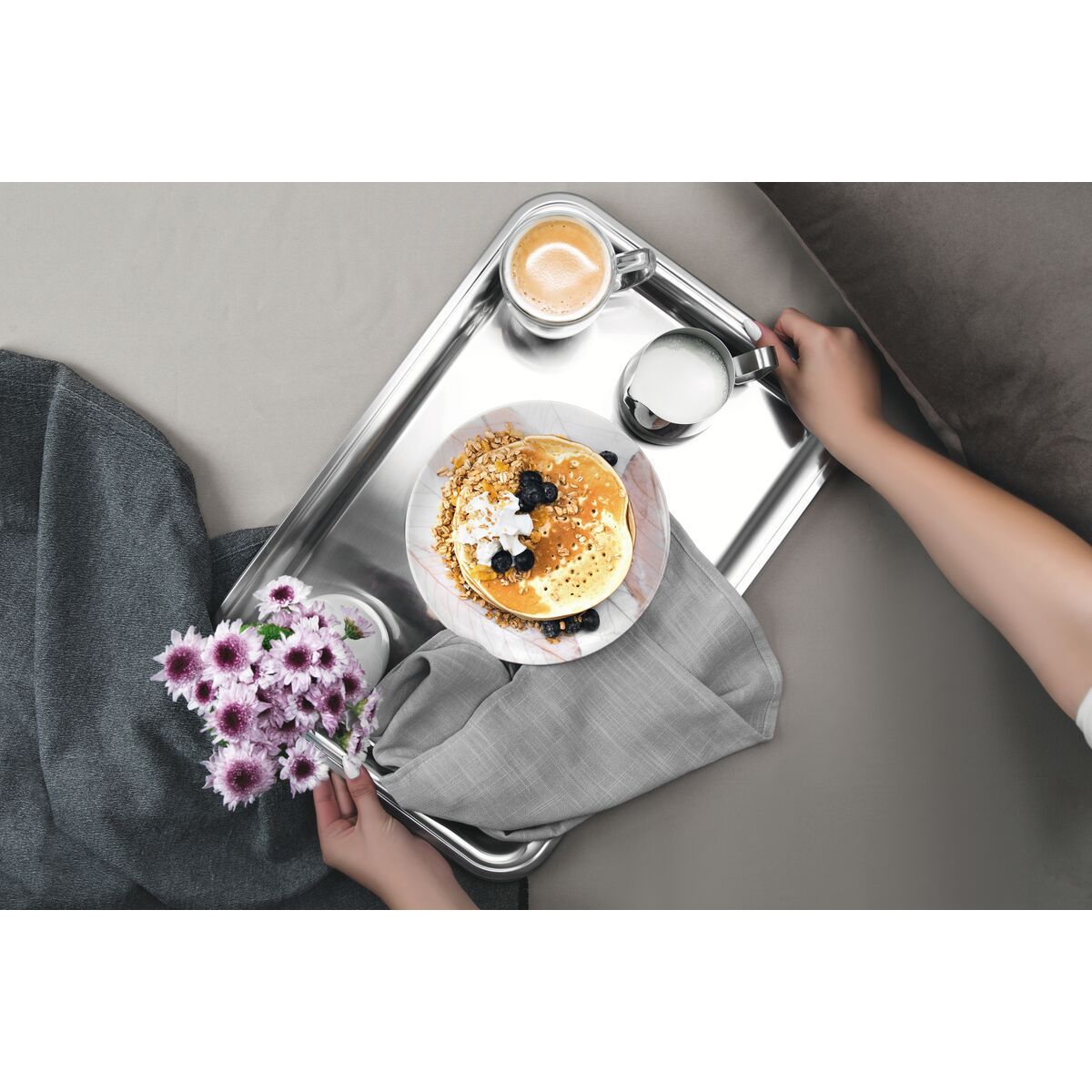 Tramontina Buena Rectangular Steel Tray 49*33 cm Tramontina Buena Rectangular Steel Tray 49*33 cm