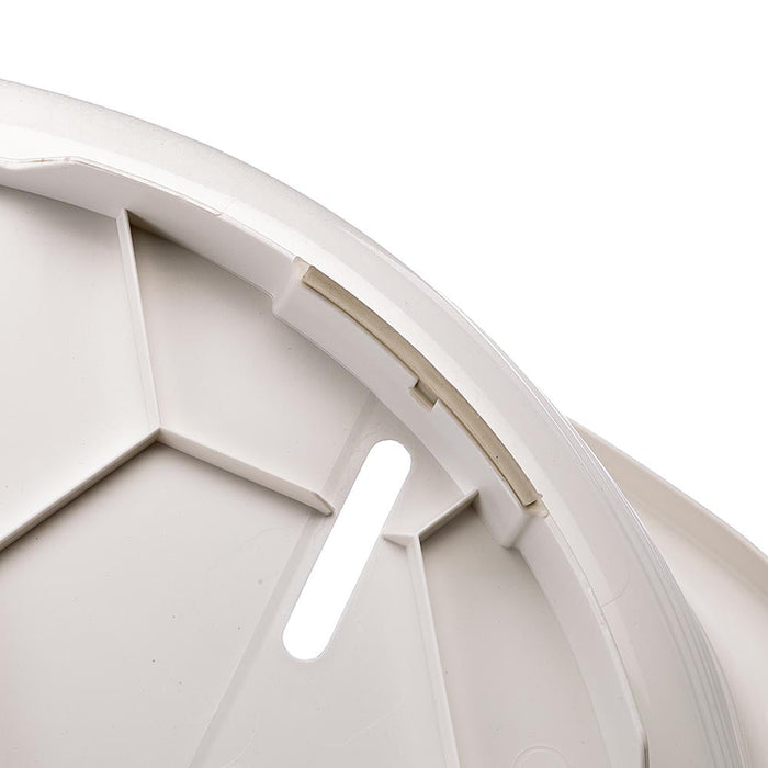 سرير بلاستيكي أبيض مقاس 6 للكلاب من Ferplast