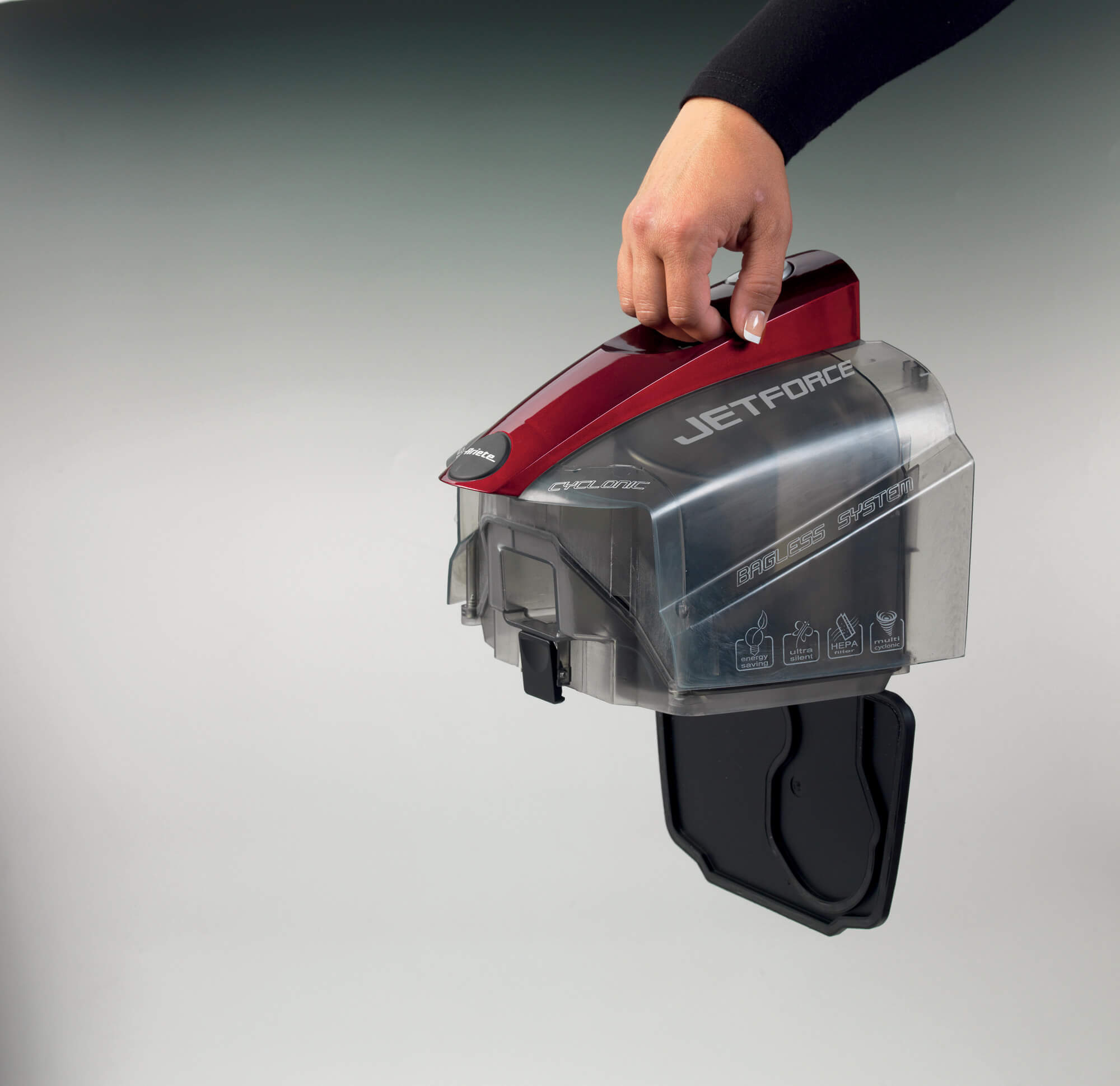 Ariete Jet Force 700W Vacuum Cleaner - Red and Black Ariete Jet Force 700W Vacuum Cleaner - Red and Black