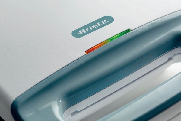 صانعة ساندويشات من Ariete New Breakfast 1971 - أبيض