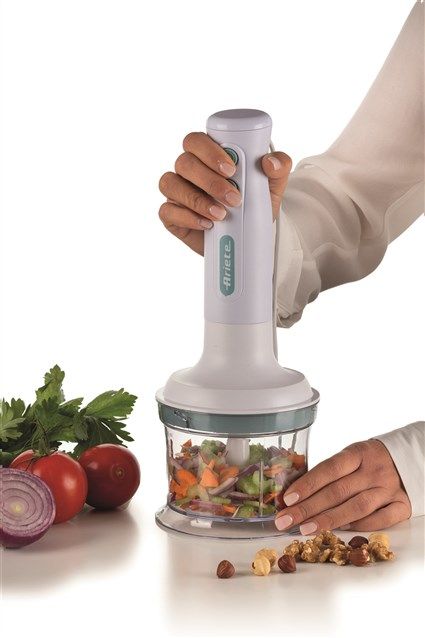 طقم خلاط يدوي 3 في 1 من Ariete New Breakfast 601 - أبيض