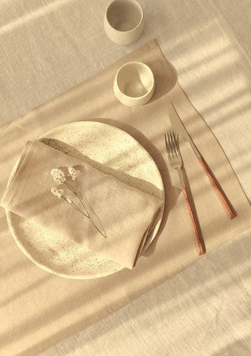 طقم مفرش صحون ومنديل طعام قطعتين من Zambaiti Chou