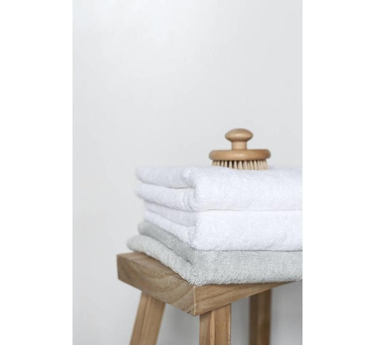 منشفة استحمام قطن 70*130 سم من Aquanova London