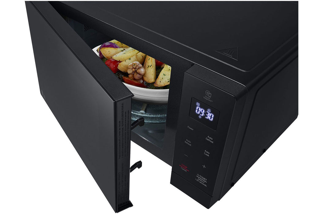 فرن المايكرويف بسعة 30 لتر، التسخين المتساوي ،التنظيف السهل ،لون اسود من LG