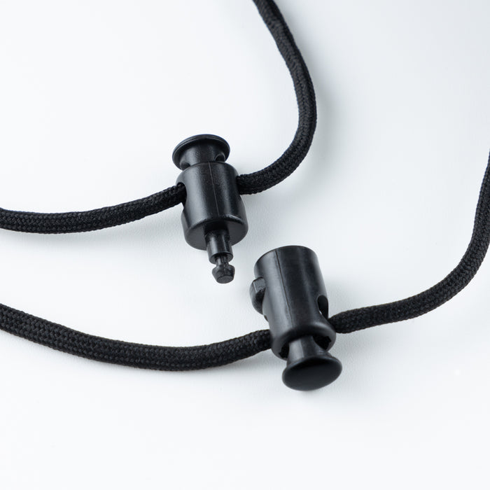 وسادة السفر بقلنسوة