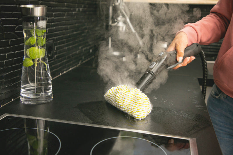 جهاز التنظيف و التعقيم بالبخار