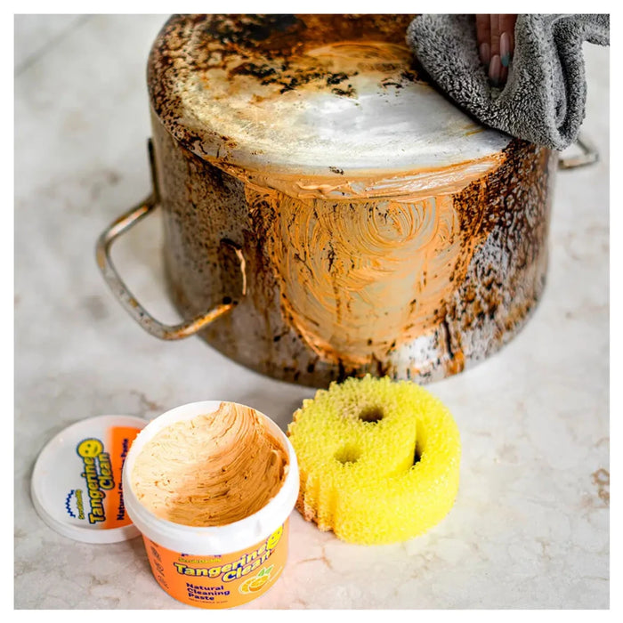 معجون تانجرين كلين لإزالة الدهون والأوساخ الصعبة برائحة الحمضيات المنعشة من Scrub Daddy