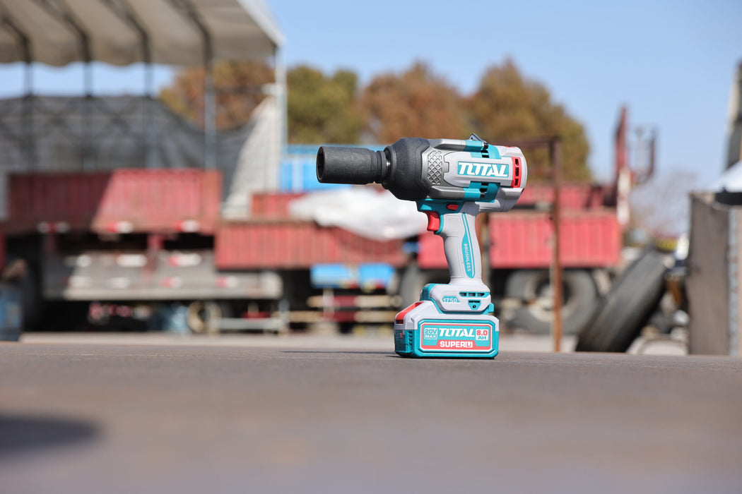 دريل بوكسات لاسلكي بقوة عزم 1750 نيوتن متر من توتال