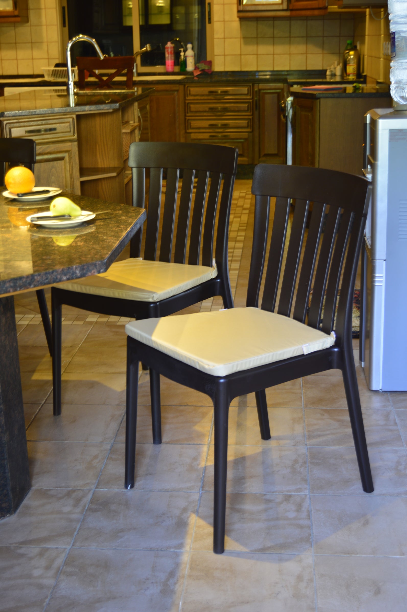 Samba Turquoise Plastic Chair for Various Occasions Samba Turquoise Plastic Chair for Various Occasions