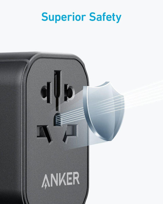 محول سفر USB-C بقوة 30W لشحن سريع 4 في 1 ومأخذ تيار متردد من Anker