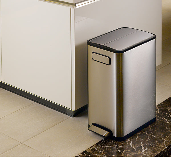 سلة مهملات إيكو إكوفلاي 30 لتر مع غطاء مزدوج وعجلات للفولاذ المقاوم للبصمات