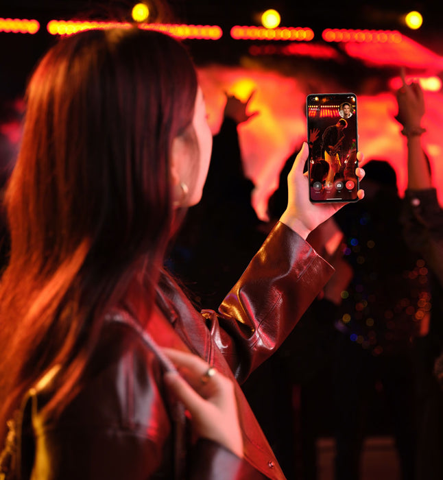 هاتف أوبو رينو 12F بشبكة الجيل 5G، بذاكرة رام 12 جيجابايت، تخزين 256 جيجابايت