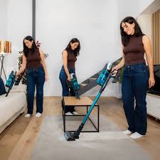 مكنسة عمودية لاسلكية كونغا روكستار 1500 (Conga Rockstar 1500) بقدرة 215 واط من Cecotec