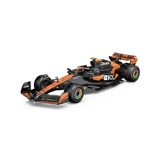 نسخة طبق الأصل من سيارة مكلارين F1 MCL36 بمقياس 1:24 مع تفاصيل دقيقة وهيكل متين