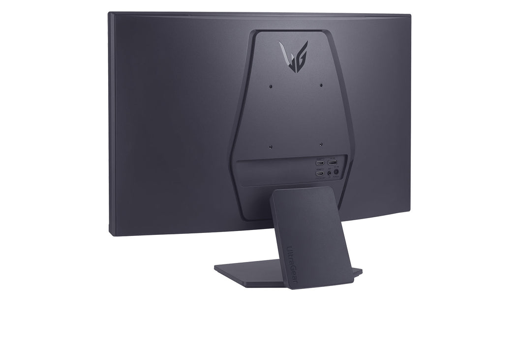 شاشة الألعاب المنحنية UltraGear مقاس 27 بوصة ومعدل تحديث 180Hz من ال جي