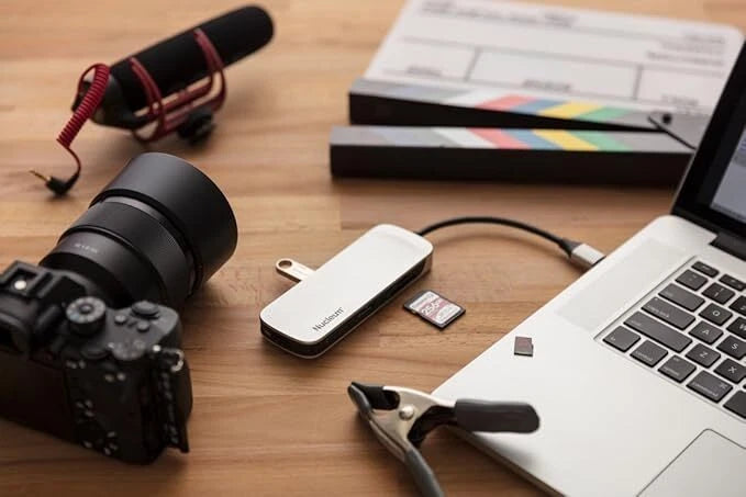موزع منافذ USB-C نوكليوم كينغستون Nucleum بـ 7 منافذ مع منفذ HDMI 4K وقارئ بطاقات SD من Kingston