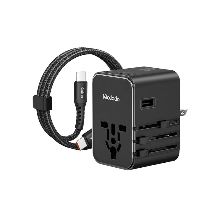 محول سفر عالمي 45 واط 3C+1A مع كابل C إلى C، شحن سريع وآمن للأجهزة من Mcdodo