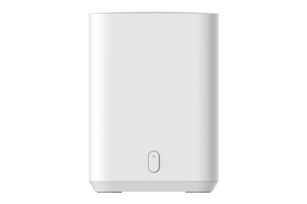 An internal unit that acts as a control and connection center for Xiaomi's outdoor cameras, enhancing connectivity and performance. For the BW400 Pro model only, it connects to the internet, provides storage, and provides information security.