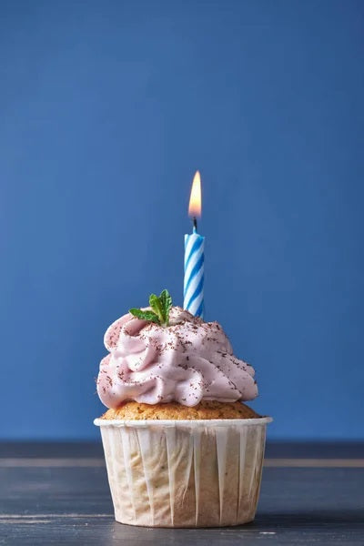 Price's brand Set of 20 Birthday Candles - Blue